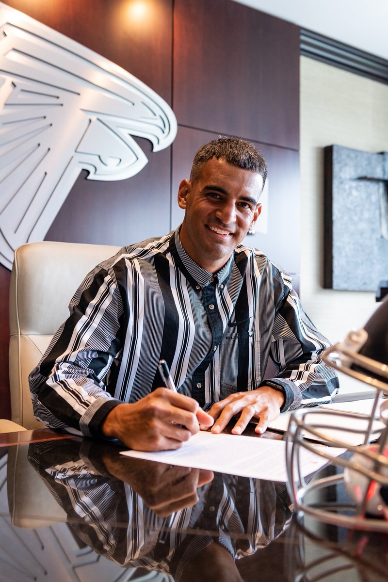 It's official ✍️