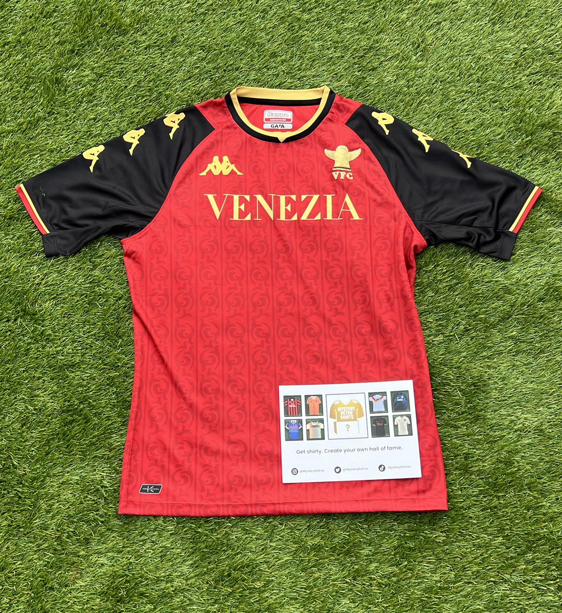 🇮🇹 Venezia Shirt Giveaway! 🇮🇹

We are giving away this beautiful Venezia 4th shirt! Retweet &amp; follow us to enter, winner announced soon.🤞