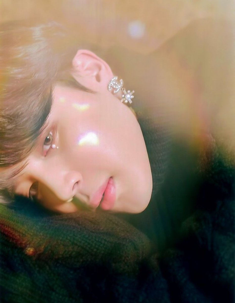 sobokjimim's tweet photo. the lil pearls under his eyes https://t.co/p9xhUaxtlB