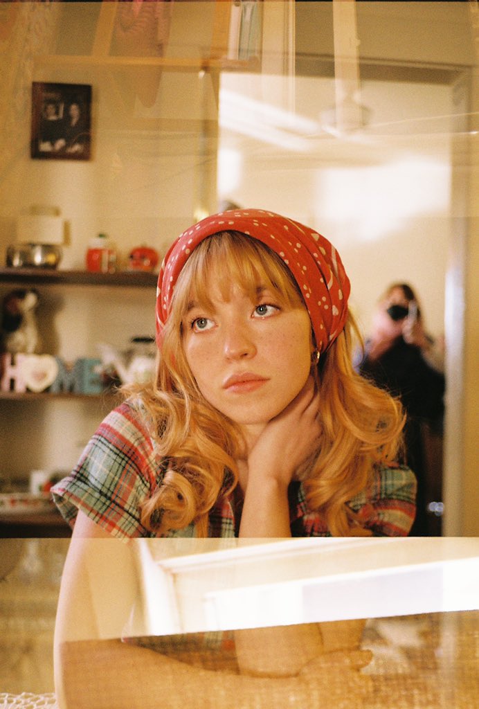 ofc_ggz's tweet photo. The Sydney Sweeney  ig:sydney_sweeney https://t.co/R37mGQzegb