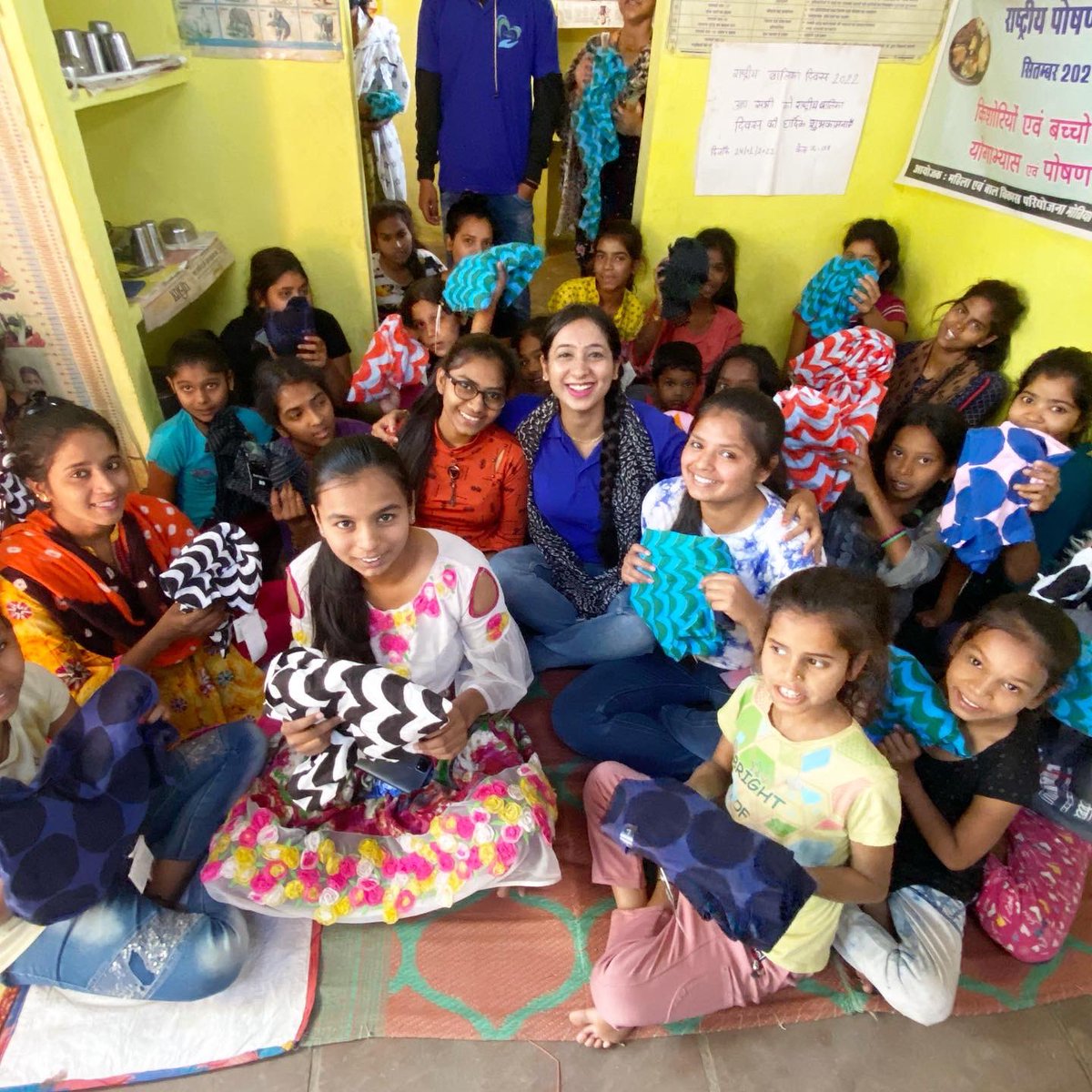 divyajeevanngo's tweet photo. Spreading smile #Divyajeevanteam https://t.co/fjOyhMK4kk