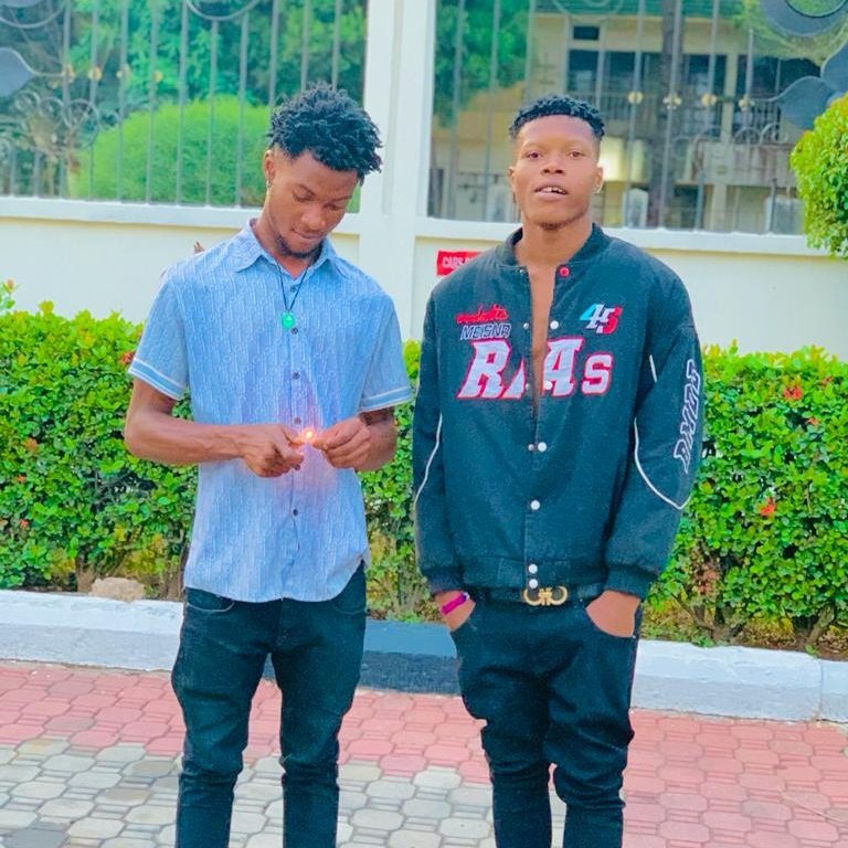 YungmullaOTSS's tweet photo. #ONLYTHESTRONGSURVIVE💚🔥 https://t.co/pRhogQ8jmx