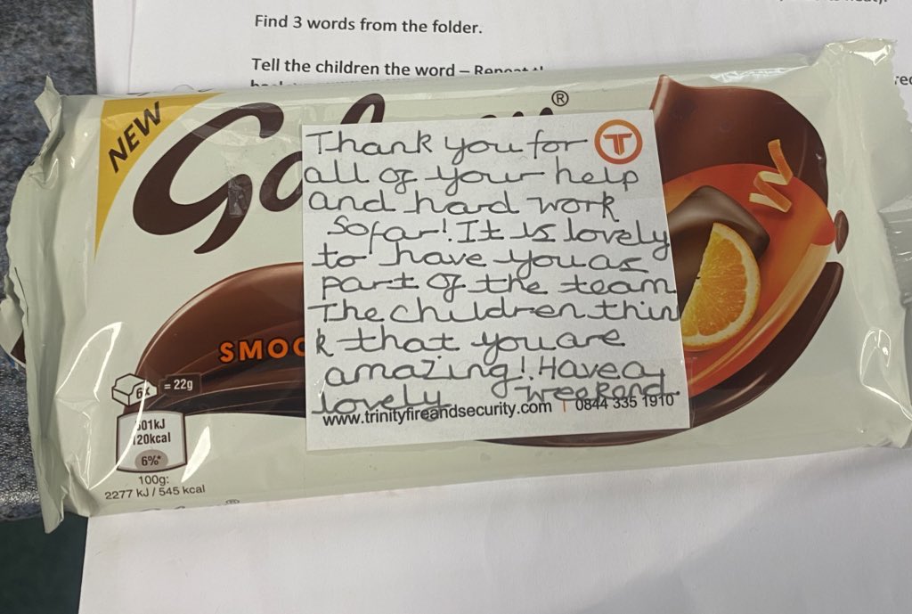 misscdaniels19's tweet photo. The nicest gesture from my class teacher today! I am so lucky to be at such a supportive placement🥰 https://t.co/GdGLXiep1W