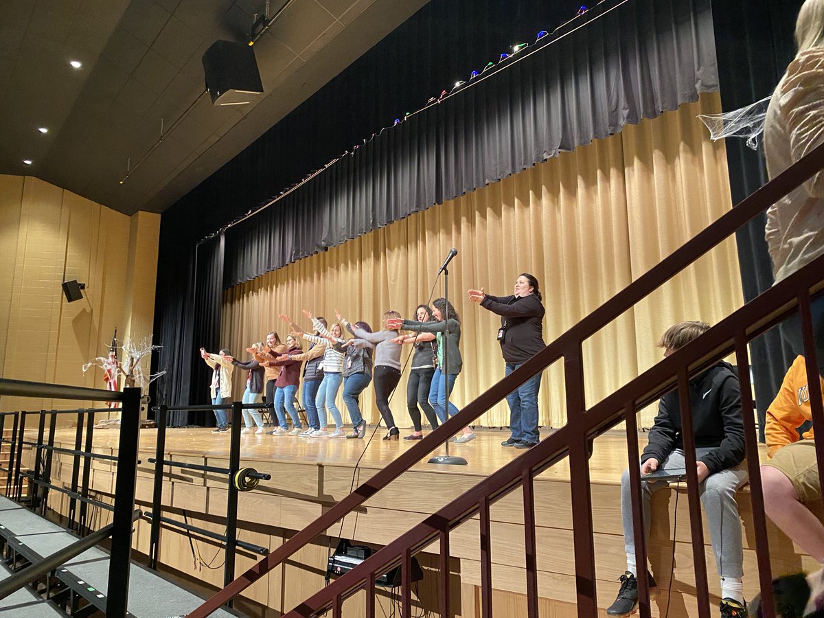 Oh ya know, just a little teacher karaoke for our March Madness Pep Rally at CMS… nothing to see here…🤷🏻‍♂️ <a href="/hempfield/">Hempfield SD</a>