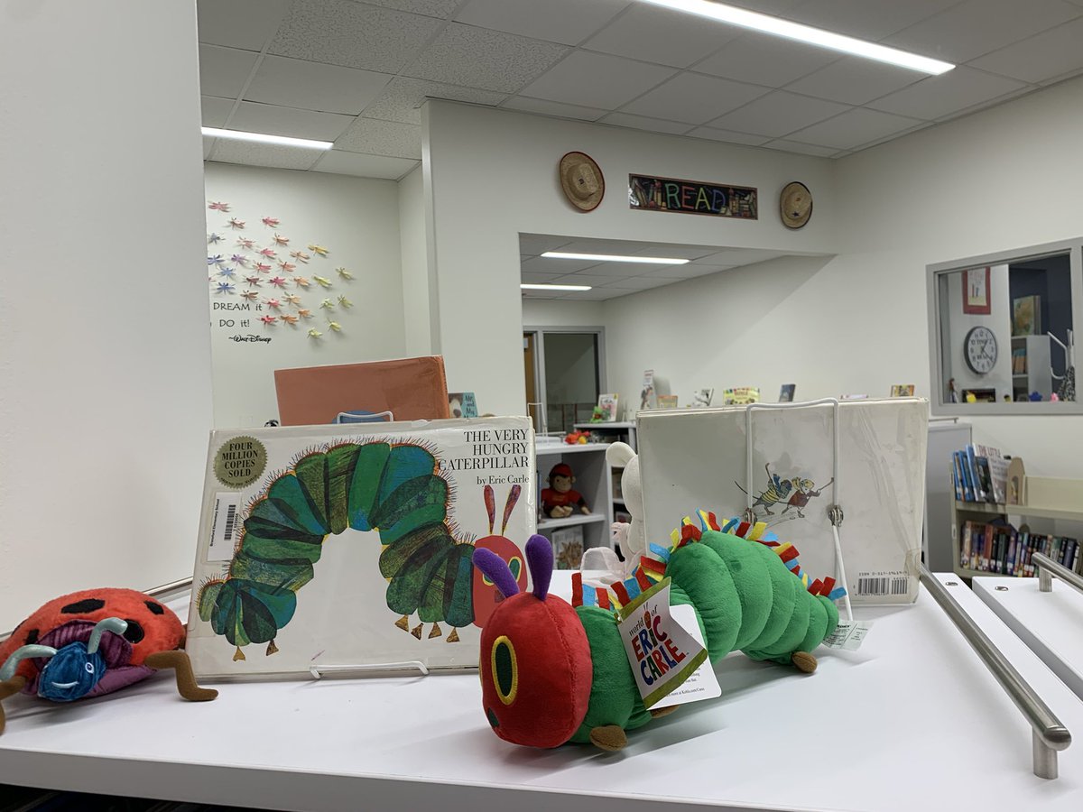 BESbooklady's tweet photo. One of our 3rd @BESTexans brought me a hungry caterpillar friend he found at Kohl’s to add to my display. What a sweet surprise! Love my students and Eric Carle books! #BESlib #BestJobEver @Kohls @ericcarleartist https://t.co/szcot4I49e