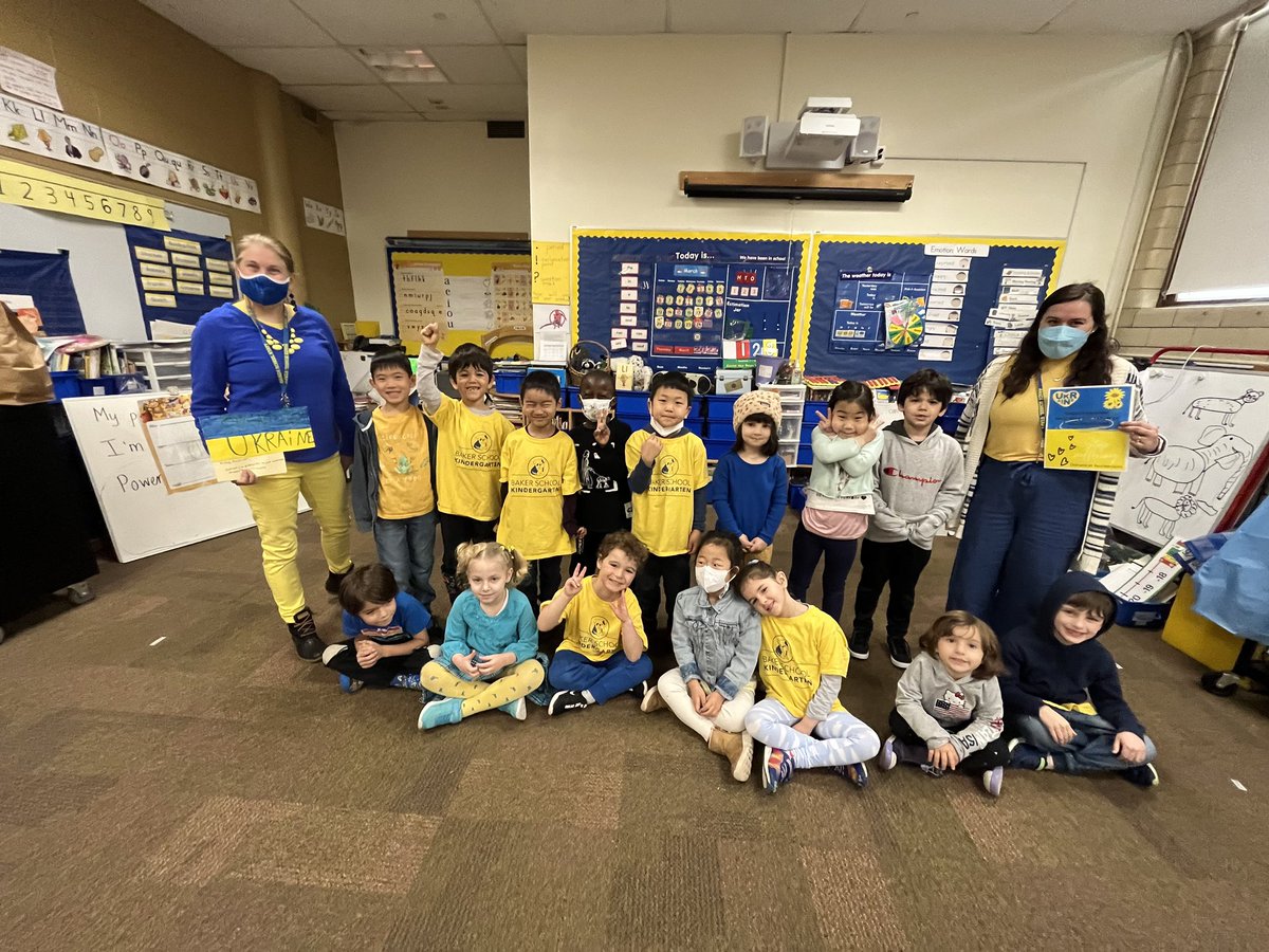 KPE shows their support for Ukraine by bringing donations and wearing the colors on the flag 🇺🇦