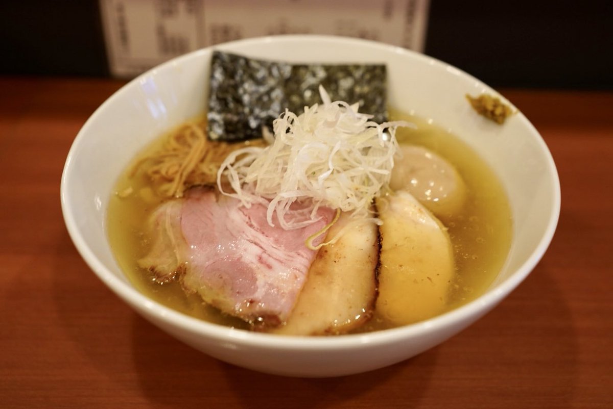 suzunoki0802's tweet photo. 3月26日(土)

11:30〜15:00（夜営業無し）

【限定情報】
春 淡麗ノドグロつけ麺　9食

11:00頃から記帳できます
記帳後の待ち時間など詳しくは下の詳細をご覧下さい↓

本日も皆様のご来店お待ちしております

※写真はお客様から許可を頂きお借りしました
醤油特製ラーメン・塩特製ラーメン https://t.co/TqlI4Bz8SV