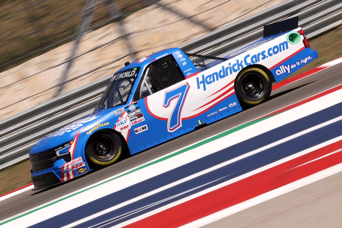 Alex_Bowman's tweet photo. P3 in qualifying with the pickup truck. Busy day tomorrow 🤘🏼 https://t.co/SSiR4ivfa6