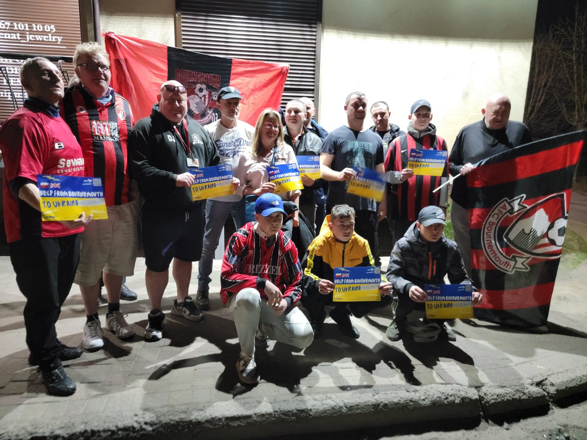 JoynerCouriers's tweet photo. After a very hectic and long day, we are proud to say that Dave and his 3 🍒cherry🍒friends delivered aid to Ukraine... as Couriers we deliver many things but this was the most challenging... Proud of you BOSS ❤️
#cherriesaidforukraine
#afcb https://t.co/l4mHQHCult