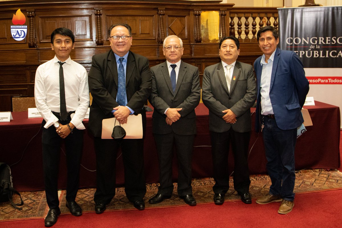 LADP2021's tweet photo. Nuestra Junta Directiva Nacional, estuvo presente en esta "Conmemoración del Día del Niño por Nacer", junto a nuestros directores de Familia, Niños y de comunicaciones. 
#25M #PeruEsProVida #SomosLADP https://t.co/bK4ApzmzUL