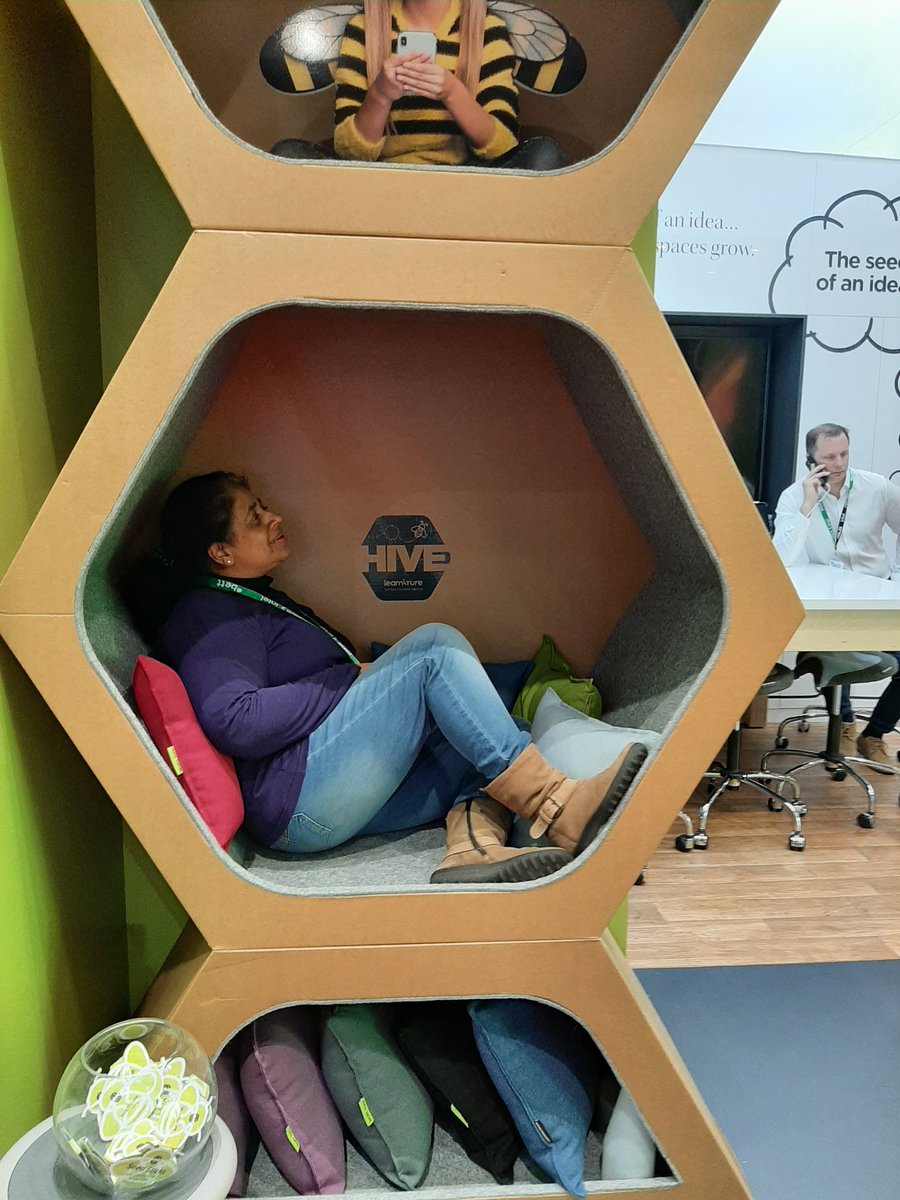 <a href="/Spaceoasis/">Spaceoasis</a> @DesigningSchool <a href="/Bett_show/">Bett Global</a> I loved my #hive experience. Wonderful to meet the team. See you soon. #bett2022