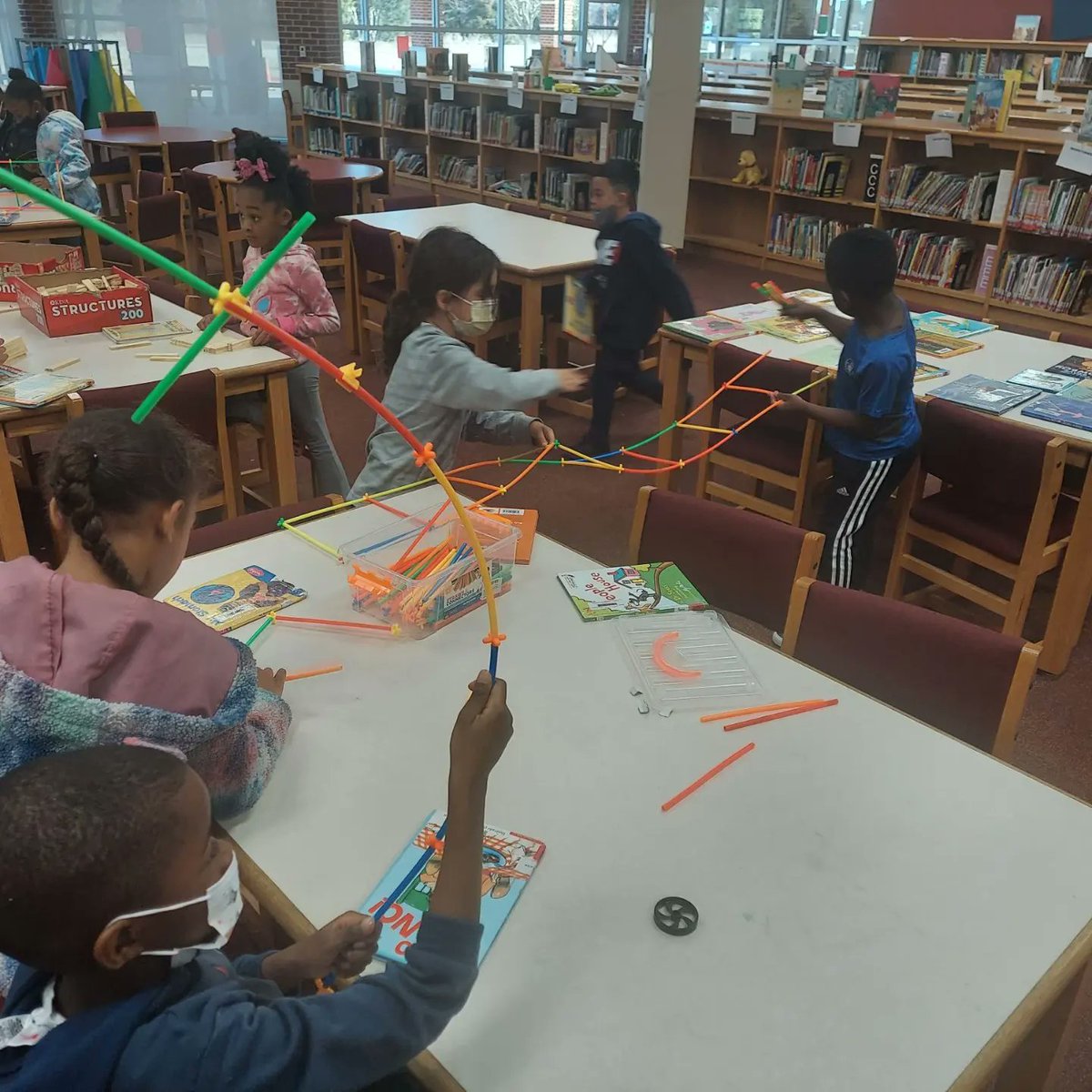 Achziger Elementary tweet media