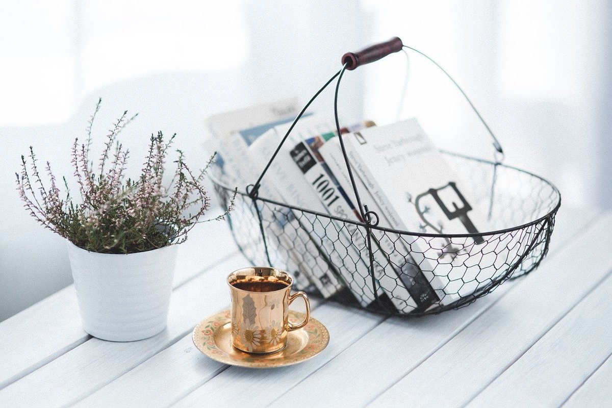 CoachingSimpson's tweet photo. Here's 2 updates as part of #SpringClearingWeek.
📑 Blog - 5 easy steps to achieving serenity in your space - https://t.co/GraEtcljn0
📽️ Video - applying design principles, asking the right questions and being true to who you are. https://t.co/BYlDPldkaP
@apdouk https://t.co/bGftPFseSa