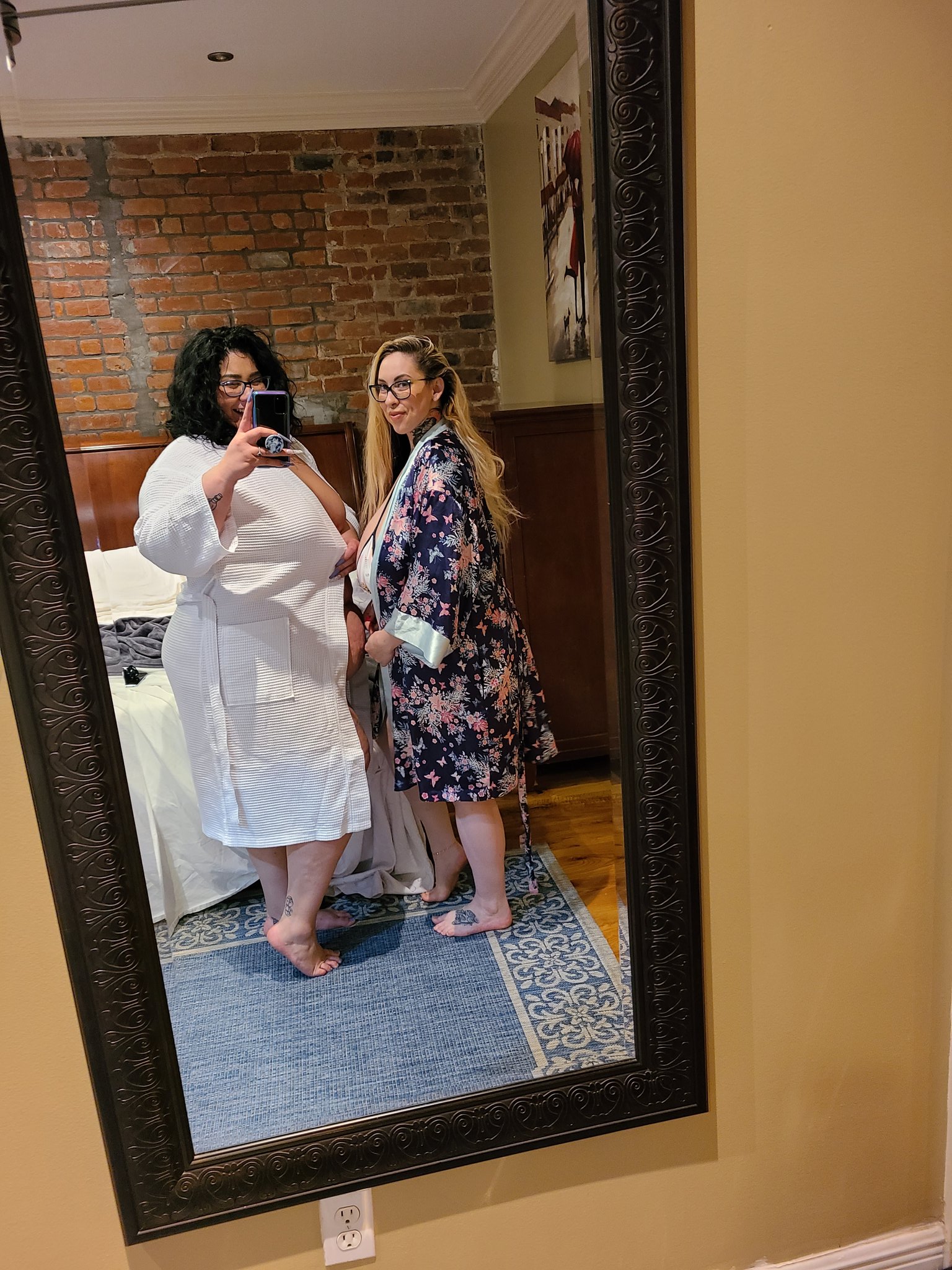 TW Pornstars - 2 pic. Houston 10/22-10/25 CB420. Twitter. I love