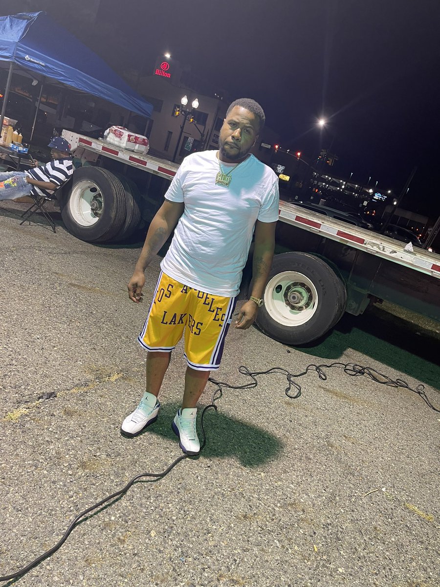 IG:HotBoy_Gator tweet media