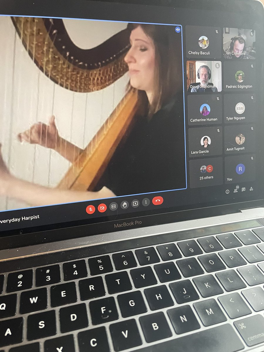 pocketconcerts's tweet photo. Harpist Kristan Toczko is creating magic in her online show for Google today. So many fun facts and stories! https://t.co/2YIThZPGfA