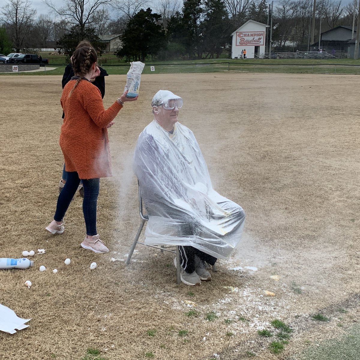 BedCoSchools's tweet photo. While #CommunityMiddleSchool may have lost the fall, cookie dough fundraising battle to #CascadeMiddleSchool, Principals Tony Garrette and David Parker sure had fun turning the losing principal into a human cookie today! #FriendsBeforeAndFriendsAfter #AllInGoodFun #GoodSport https://t.co/i97r4Vx1tf