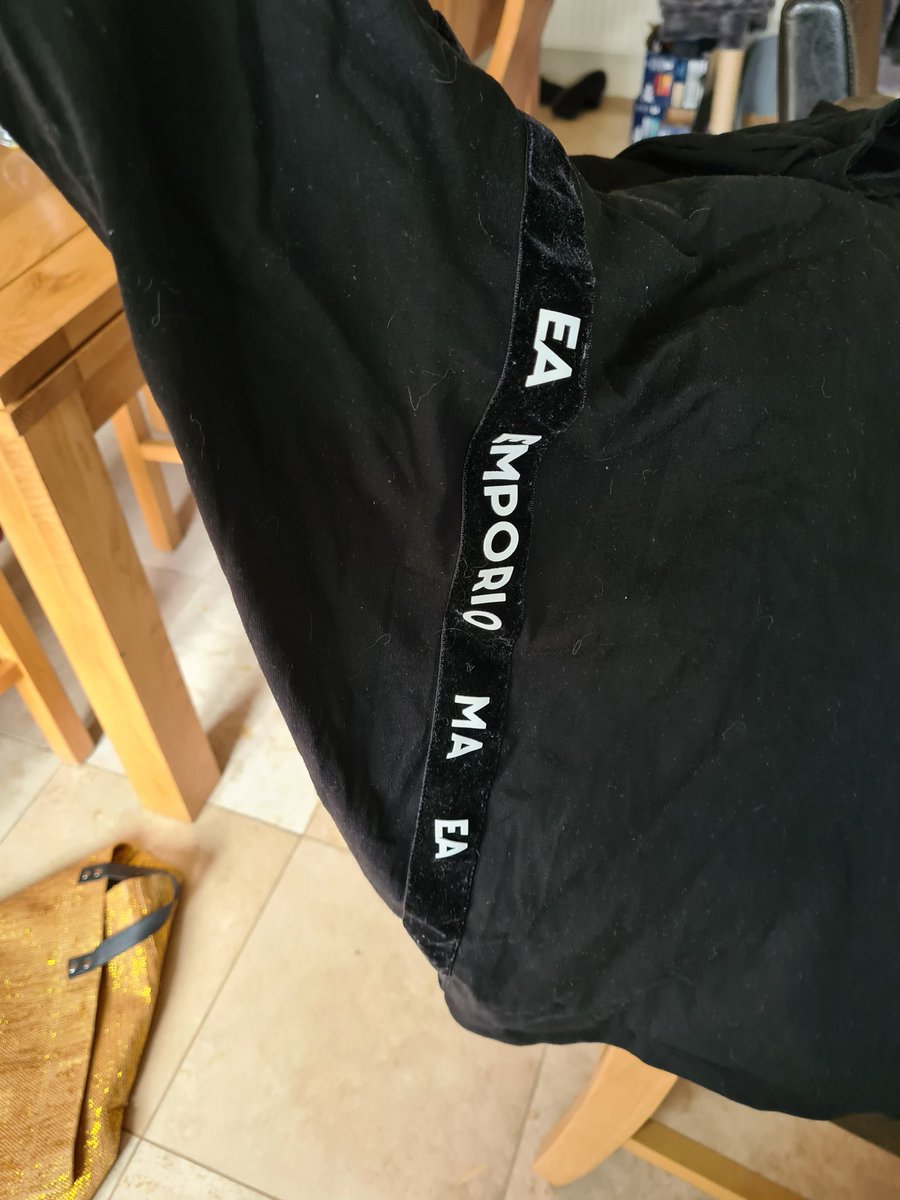 Sutton2004's tweet photo. Really not happy 2 really expensive tops and both washed as per instruction and all the letters have fallen off!! @emporioarmani https://t.co/SGDLh7FLFg