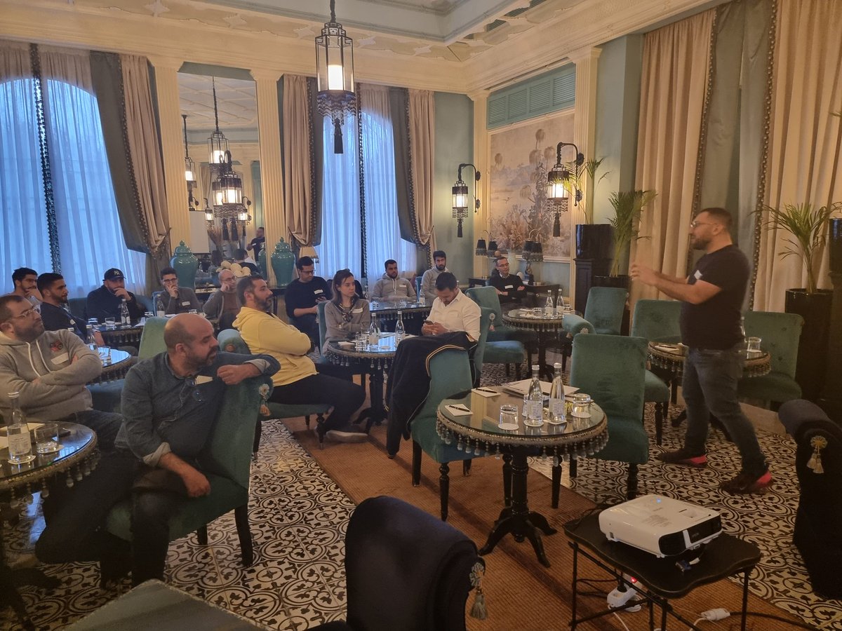 <a href="/SoCraTes_MA/">Moroccan Software Crafters</a> exciting to witness the first moroccan session with <a href="/houssamfakih/">Houssam Fakih</a> as our facilitator, here in action