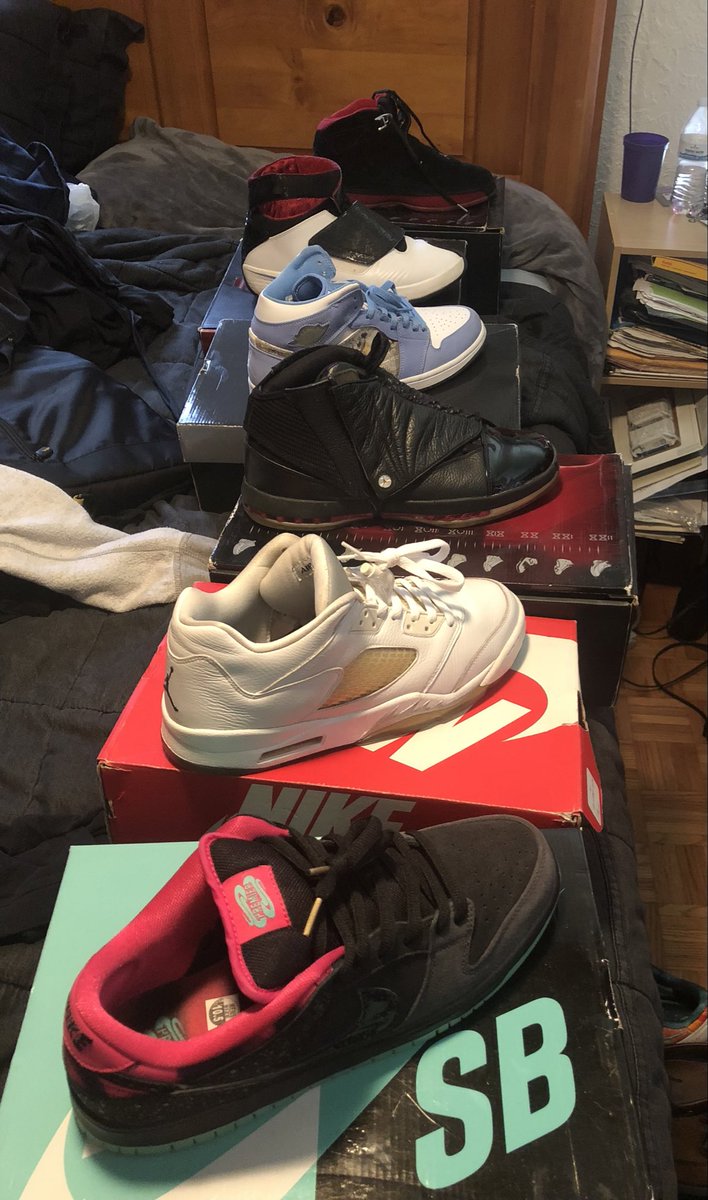 MoneyTimeTim's tweet image. #CashApp99Off know I won’t win. I have to keep enjoying my old Nikes since they won’t let me buy anything I want 😂 $uglymanjr