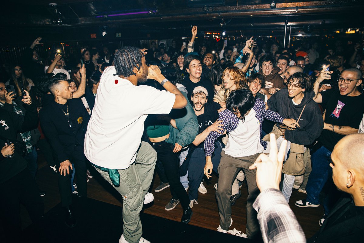 SohoKidsNFT's tweet photo. Hi everyone, how y'all doing, the Portugal Fashion closing party was a huge success! We set the club on fire and had the pleasure to meet some Soho Kids holders in the process ❤️ 

The after movie is being finished and will be available soon for all of you to feel the energy. https://t.co/Cy3YpMoxX5
