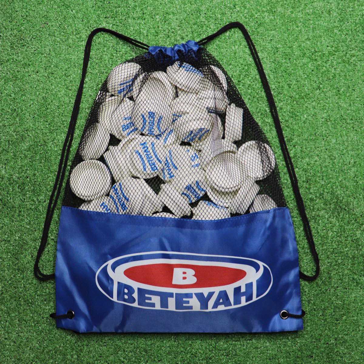 BETEYAH's tweet photo. Order your set Online now on our website https://t.co/2hlgUGZfqs! New limited edition Blue Vitillas are available NOW. #TrainlikethePros #Beteyah https://t.co/F4x7maGp1G