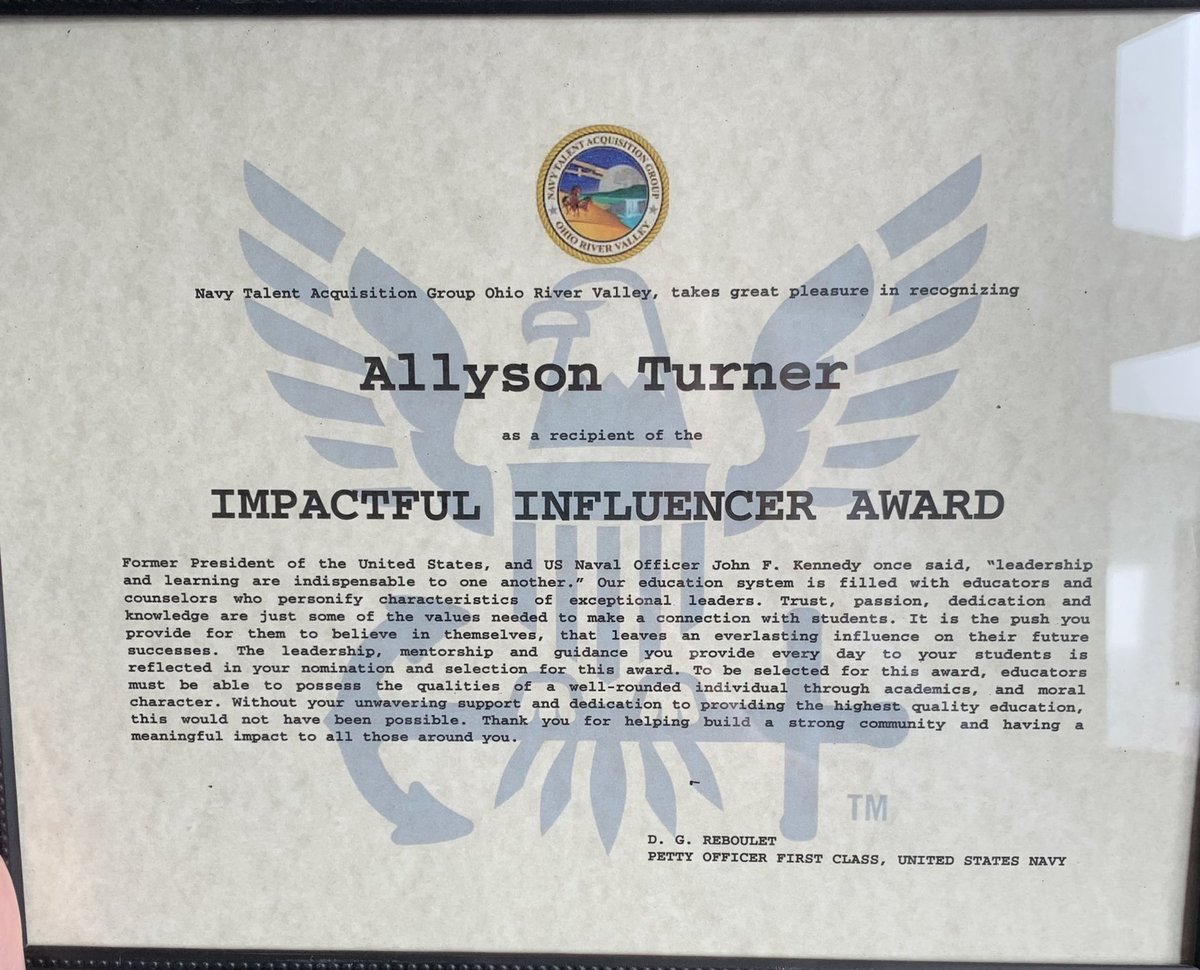 aturnermhs's tweet photo. The kind of ✨influencer✨I want to be! What an honor 🇺🇸 @USNavy @MiddieCareers @MiddletownOH @MHSMiddieTweets #MiddieRising https://t.co/8pDcdCvAzv