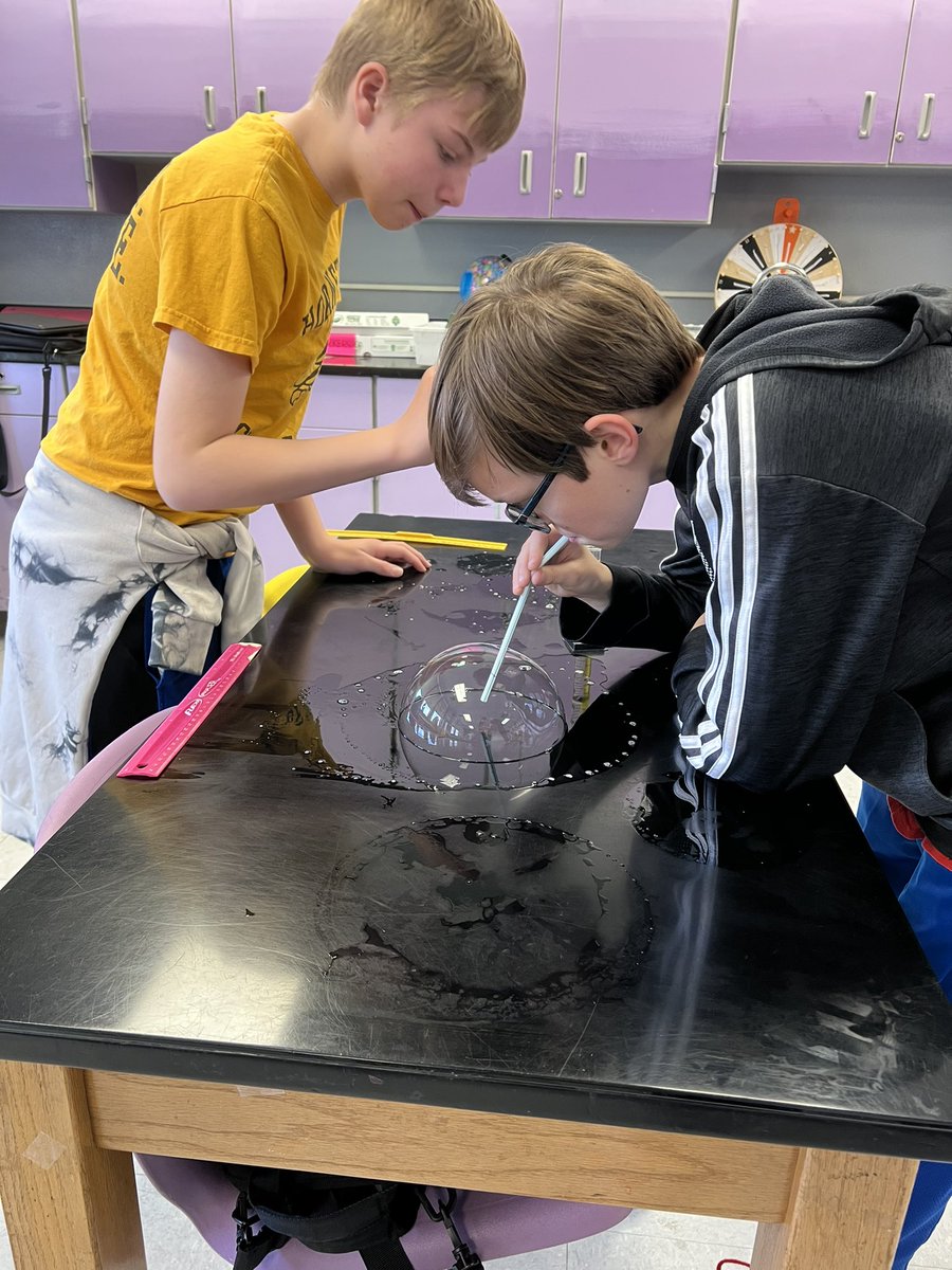 nikwaggoner's tweet photo. Blowing soap bubbles! Part 2 #fmsteach #fmsproud #havingfuninscience https://t.co/bEV0b02TpA