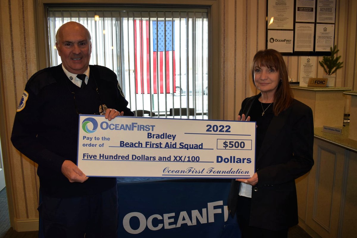 oceanfirstfdn's tweet photo. We salute and thank our first responders at Bradley Beach First Aid Squad. Thanks for serving and protecting our community. #InspiringImpact #BradleyBeachFirstAid #OceanFirstFoundation https://t.co/DXhgOZardf