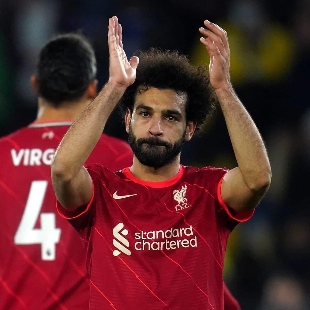 Best players in the Premier League this season: 

1. Salah - Liverpool
2. De Bruyne - City
3. Trent A-A - Liverpool
4. Ronaldo - United
5. Diogo Jota - Liverpool
6. Reece James - Chelsea
7. Bernardo Silva - City 
8. Alisson - Liverpool
9. Ederson- City
10. Jarrod Bowen - West Ham