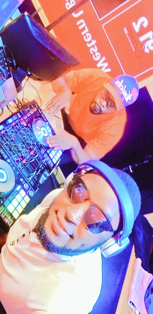 91.2 Crooze FM tweet media