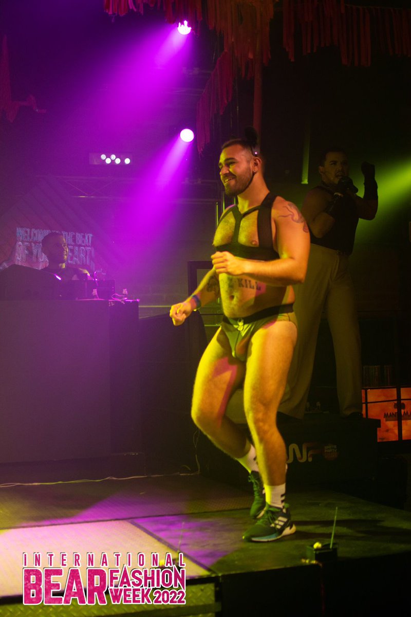 StresWear's tweet image. Hicimos una collecion cápsula para playa y para ositos !