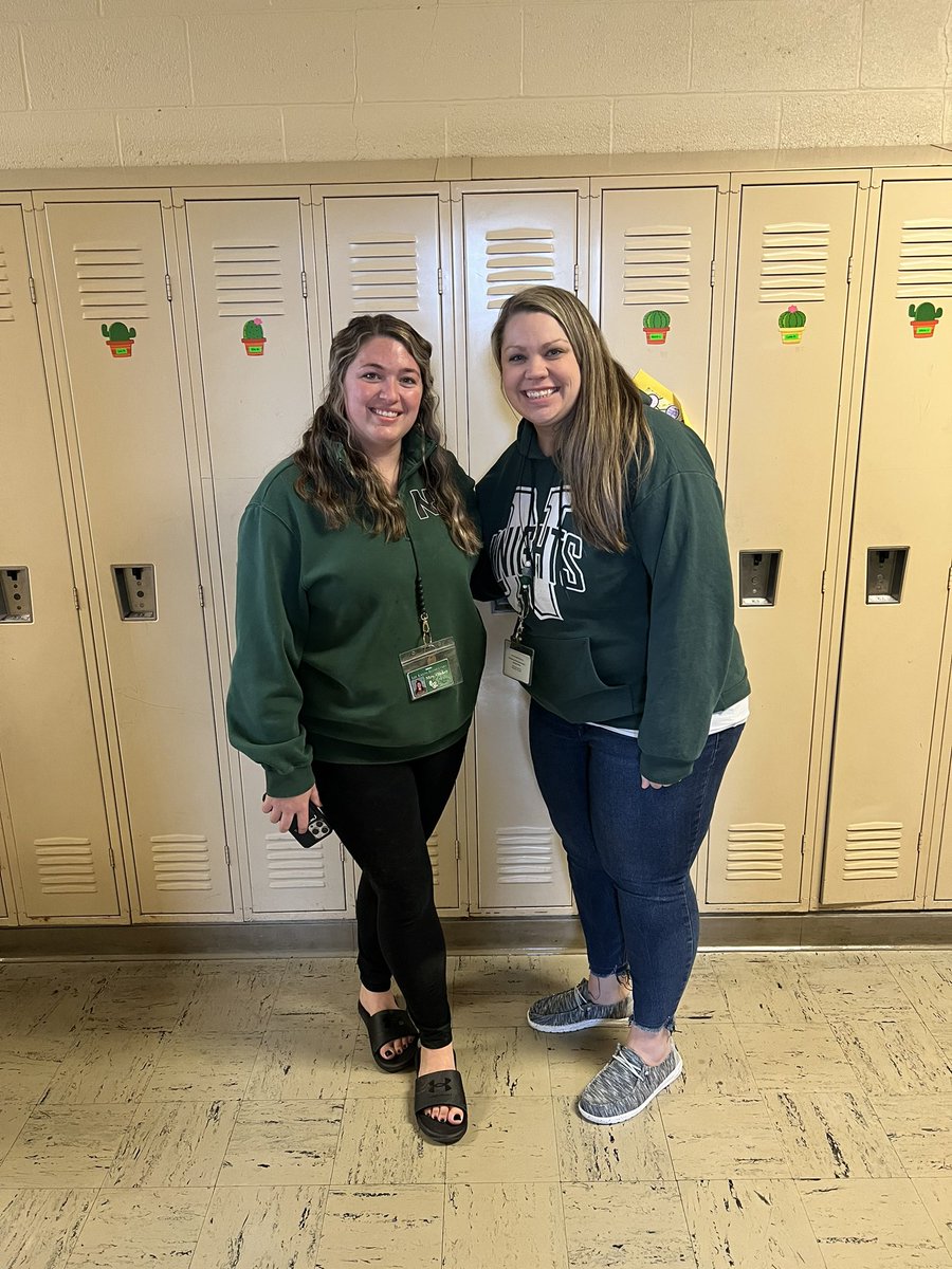 MrsFox2019's tweet photo. A few more LE teachers, and Mr. Finn 🐾 rocking their Nordonia Gear to support our buddy Lucas! #L4L #NordoniaRocks #LErocks @LEelementary https://t.co/pzmfqlnbKY