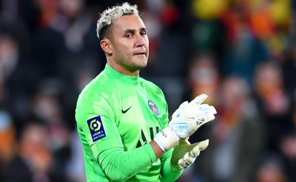 Real Madrid traspasó al portero costarricense Keylor Navas al París Saint  Germain