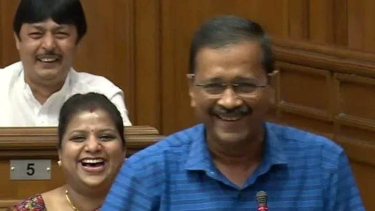 nitinaw's tweet photo. Watch these faces &amp; I wish they experience some day in their life 19Jan1990 then will see if they can continue with their same SHAMELESS smile...? Regret to call you as Indians @ArvindKejriwal @AamAadmiParty https://t.co/KJJQwE6ly3