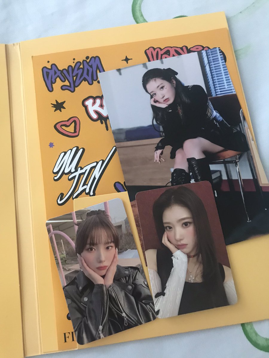 singsbin's tweet photo. AS PULLS DA GATA FECHEI A XIAO DO AMARELO https://t.co/JgkGqr1sBa