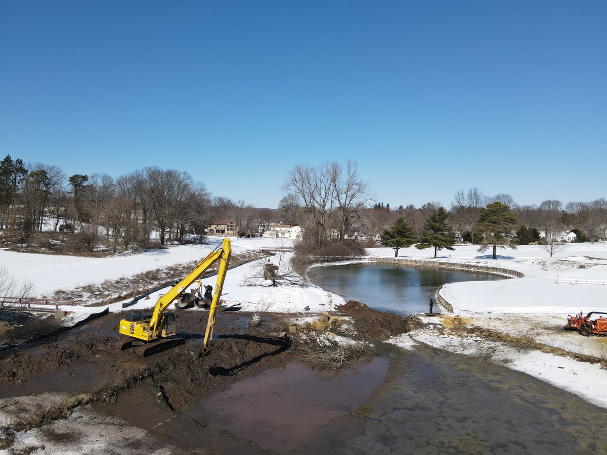 Timothy Nadeau tweet media