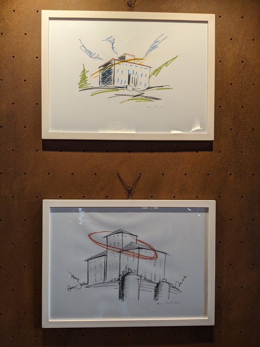 Oggi al #castellogamba per la mostra   #orbita di #massimouberti in attesa dell'istallazione che cambierà il volto del castello e sarà pazzesca <a href="/CultureVdA/">Valle d'Aosta Culture</a> <a href="/vvallet67/">Viviana Maria Vallet</a>