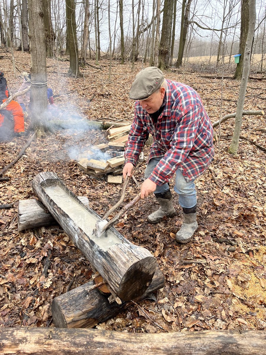 Caitlin Howald (she/her) tweet media