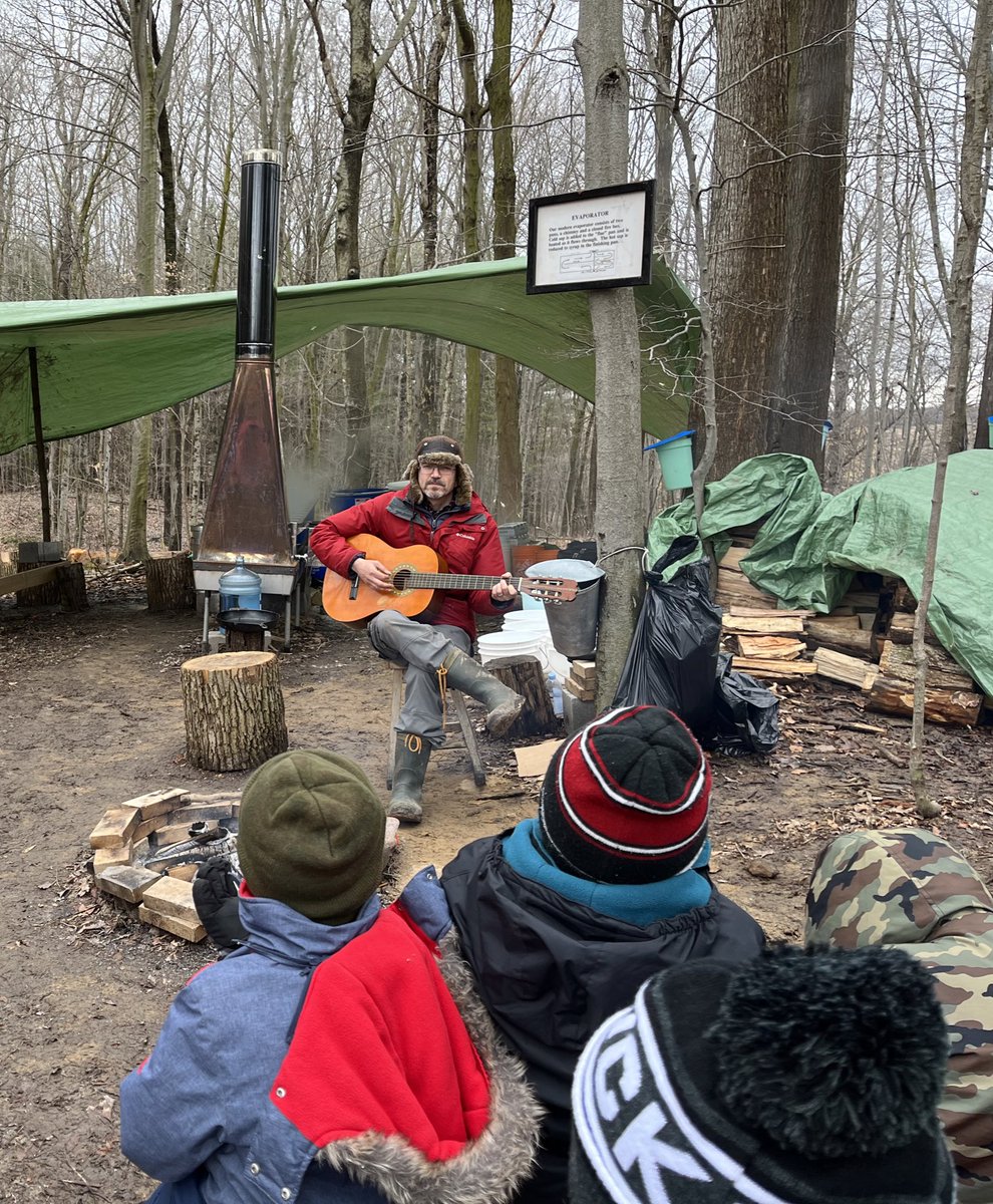 Caitlin Howald (she/her) tweet media