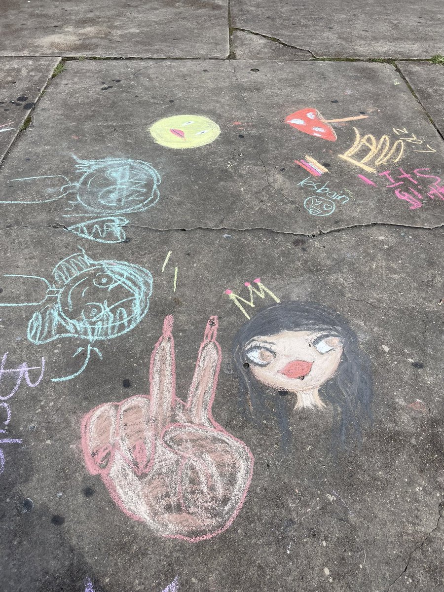 Harmony Day <a href="/KKHSprojectNEST/">KKHSprojectNEST</a> means some extra lunchtime fun…dancing in the quad is a given! 💃🏻 🌸