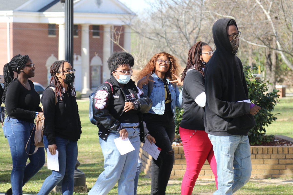 ECCC_MS's tweet photo. That's a wrap on Junior Days 2022! More than 650 high school juniors from across ECCC's 5-county district were on campus today to check out what being a Warrior is all about. #go2ec https://t.co/8nXe8SaEAs