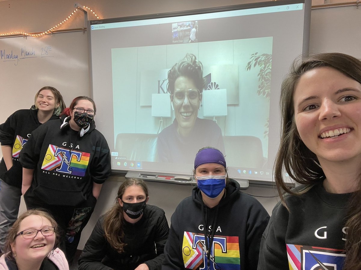 Huge THANK YOU to @janashortal for zooming with Tartan High School’s GSA! We enjoyed talking to you! 🏳️‍🌈🏳️‍⚧️