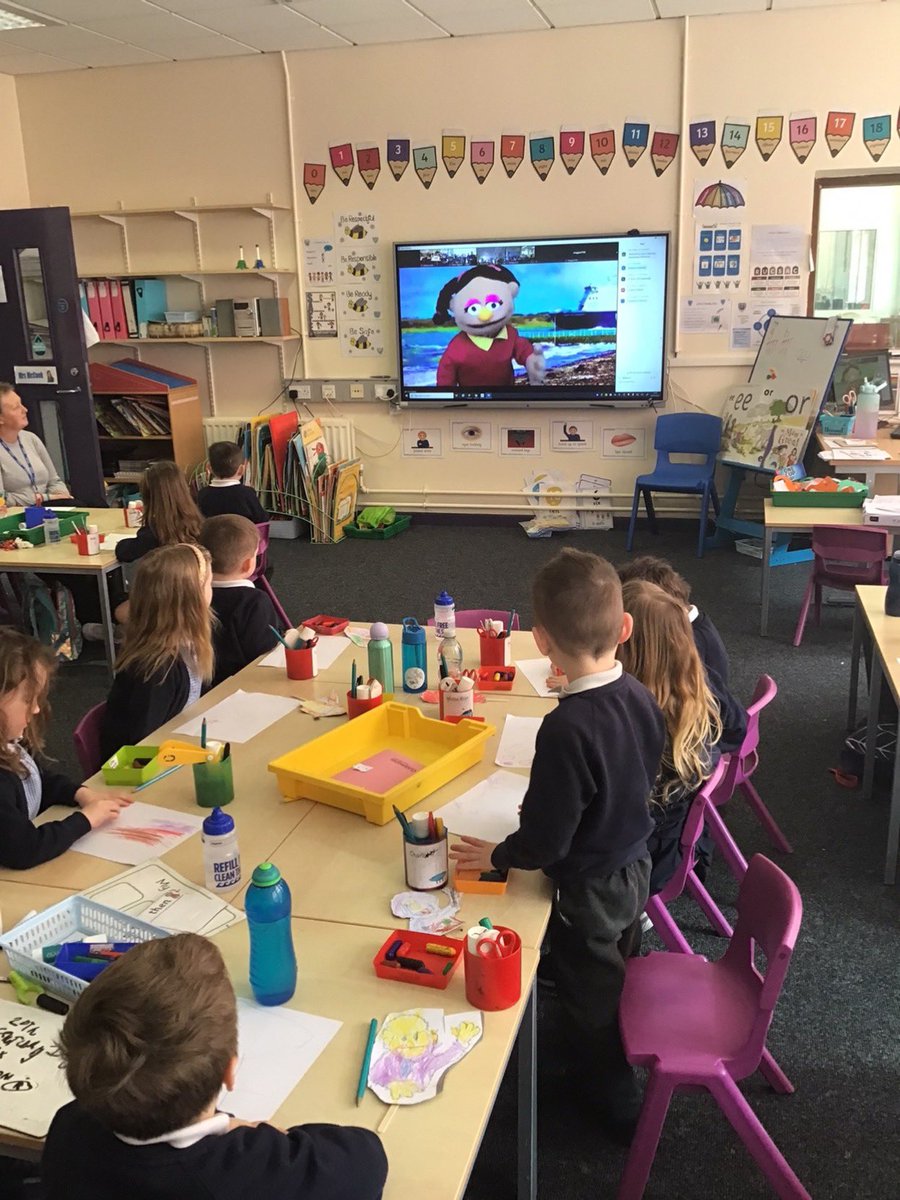 KillowenPS's tweet photo. P1 taking participating in the puppet workshop via Zoom today. Sunni Explorers #RespectingDifferences Thank you! Important life skills. https://t.co/PEacXm78Ko