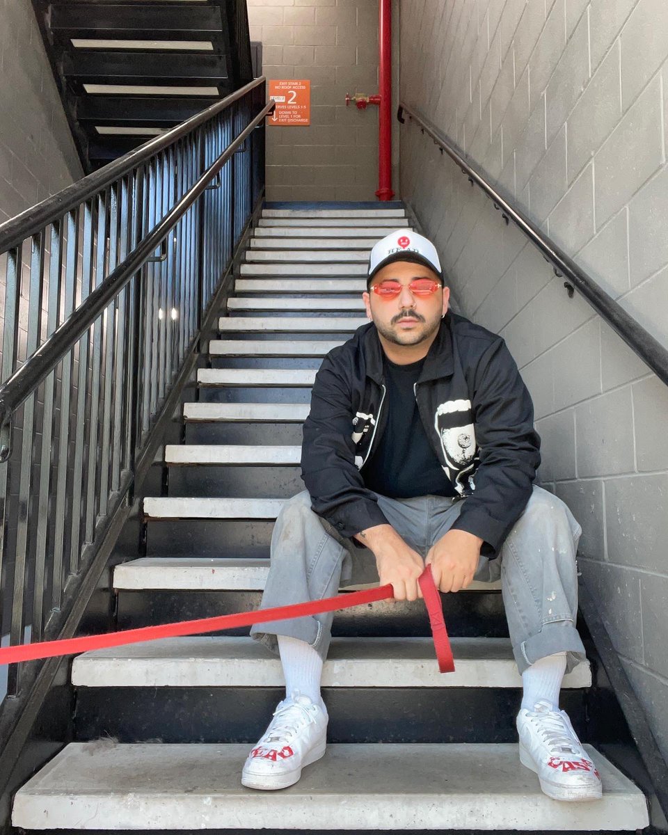 LouMiceliJr's tweet photo. These jackets are the hardest shit I’ve ever made. Go get one. @RANSOMCLOTHING @HeadCaseInc https://t.co/YKXqBdvigG