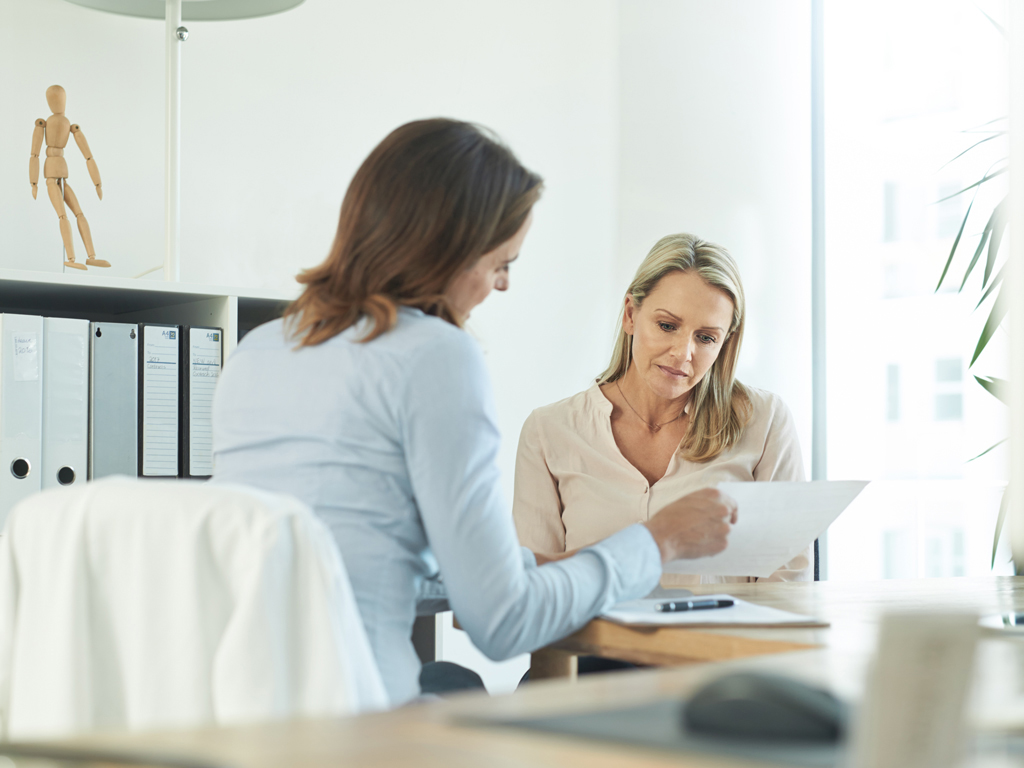 JoleneHungIG's tweet photo. The key questions to ask when looking to hire a financial advisor and the questions to ask your financial advisor during your annual review: https://t.co/ypAK2BMnBm https://t.co/jLrAANcSqL