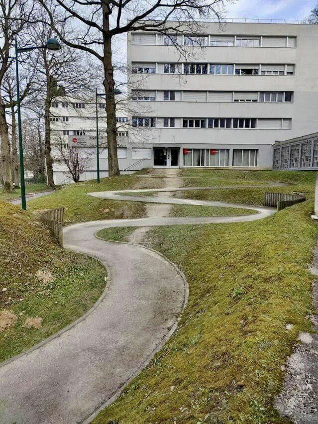 Идеальная обложка для любого пособия по урбанистике