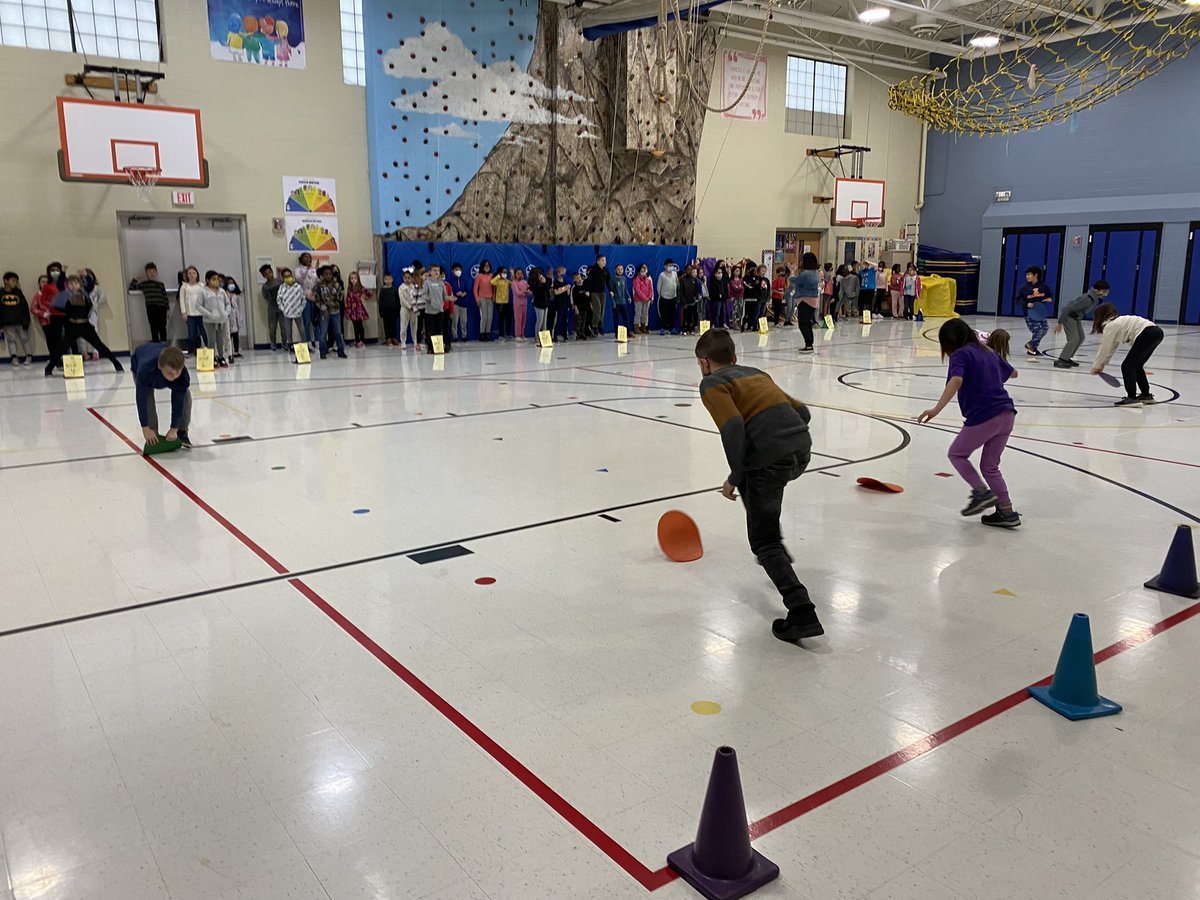 3rd graders spent the day working through challenges to show that we are “Better Together”. We even got to end the day all together for some relay races! #WeAreBeebe #BeBold203