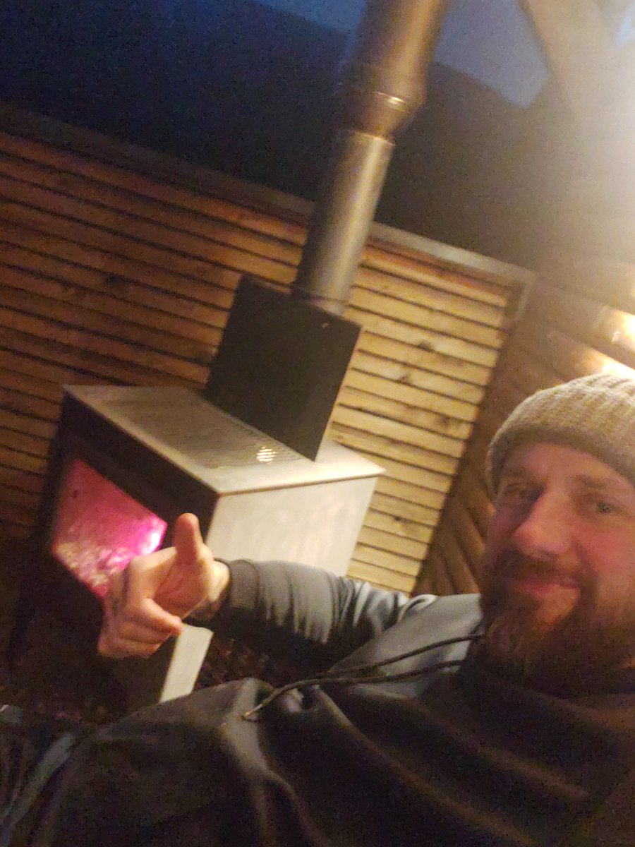 Music beer by the fire 🔥
At #thecabin