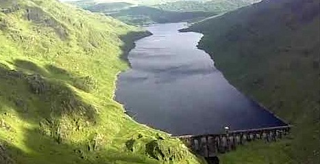 tourscotland's tweet photo. This evening I am reporting on Tour #Scotland virtual travel video Blog clip, with #Scottish music, of #Loch #Sloy on a visit and trip to the western slopes of #Ben #Vorlich mountain in the #Highlands https://t.co/XngO8CK12M https://t.co/XodAOVvkLS